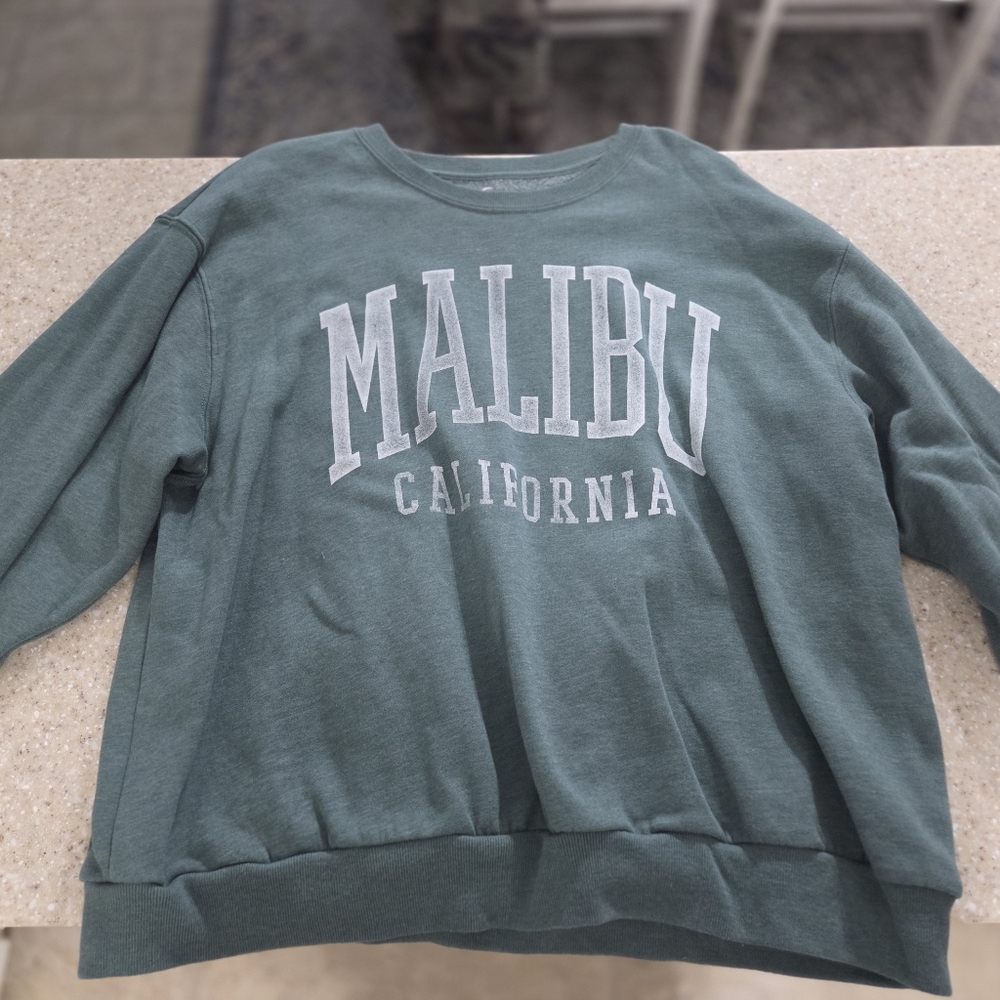 Hollister Dark Green Crewneck